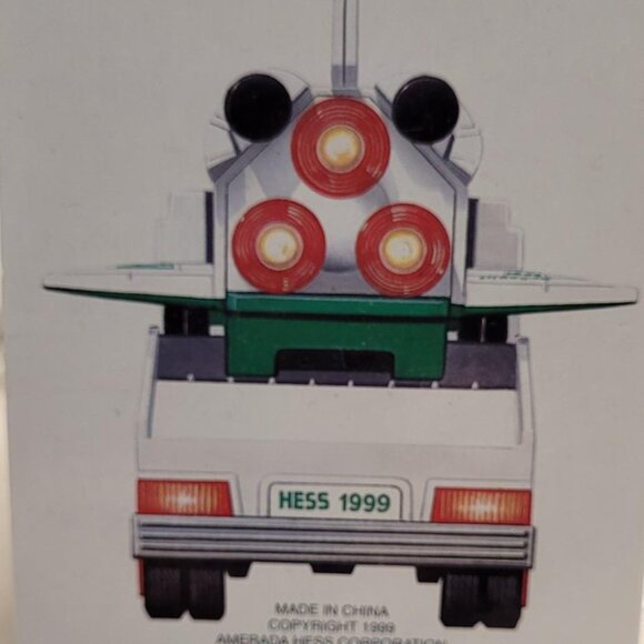 1999 Hess Truck and Space Shuttle with Satellite Brand NEW - Picture 3 of 8